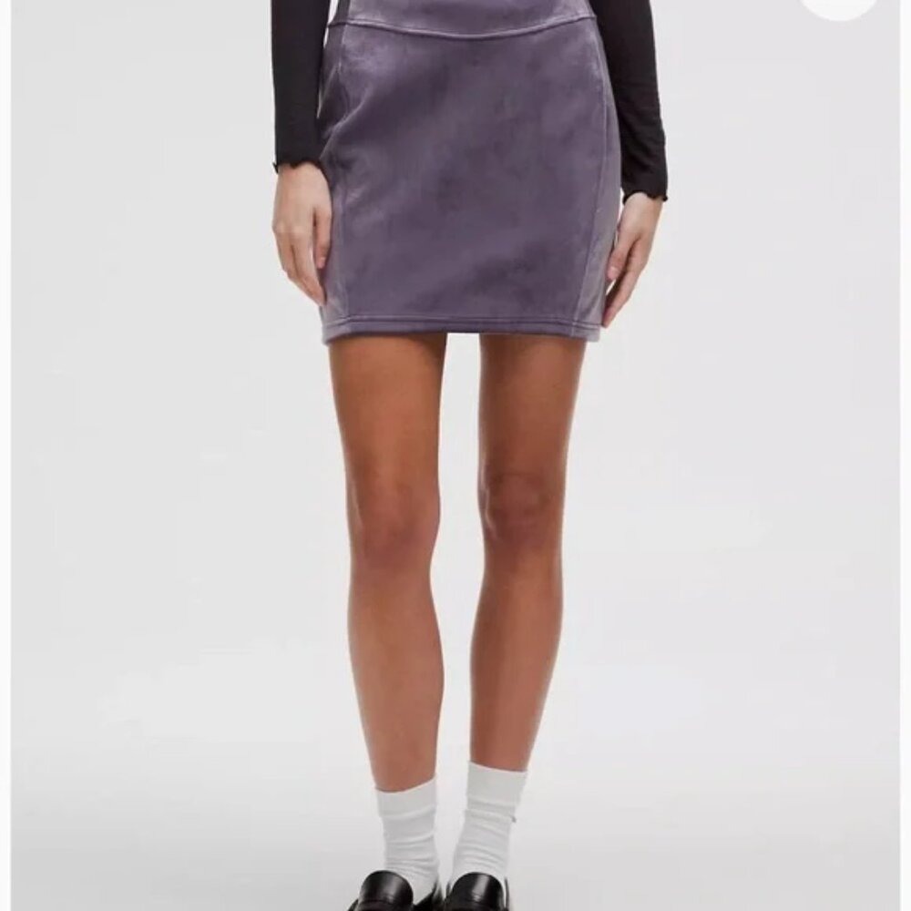 Lululemon Scuba HR Mini Skirt Velvet in Nightfall Color NWT Size XL - Picture 3 of 8